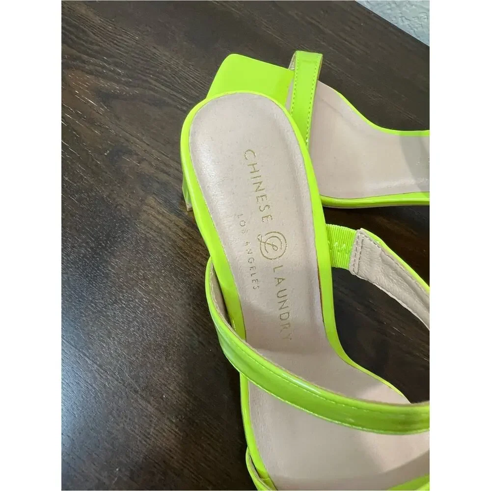 Chinese Laundry Patent Neon Lime Block Heel Sandals NWT